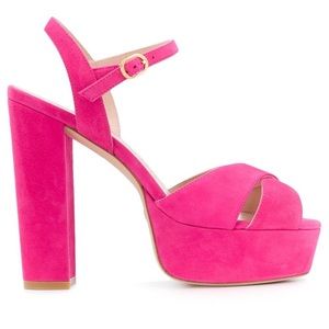 ISO!!!!! EXTREMELY MAJOR STUART WEITZMAN SOLIESSE